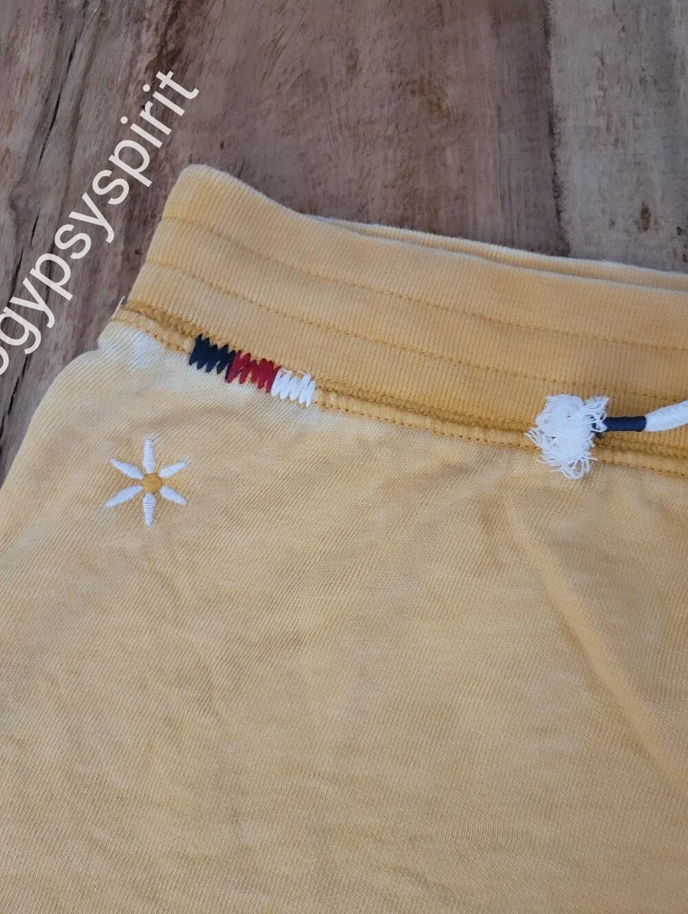 PJ Salvage Vintage Feels Embroidered Flower Shorts. NWT, Medium